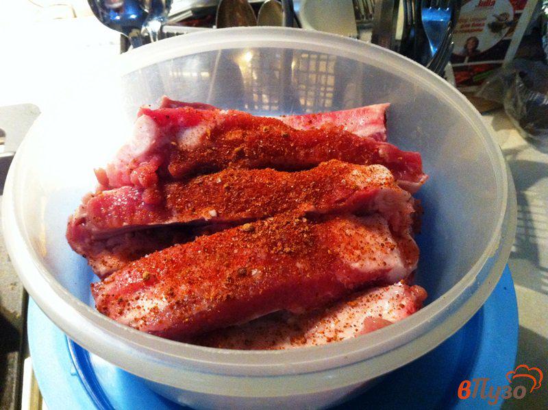 Фото приготовление рецепта: Свиные ребрышки в соусе барбекю шаг №1