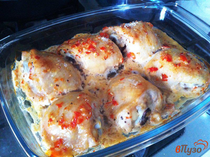 Фото приготовление рецепта: Куриные бедрышки в остро-сладком маринаде шаг №3