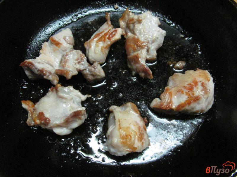 Фото приготовление рецепта: Суп-рагу из свинины с овощами шаг №1