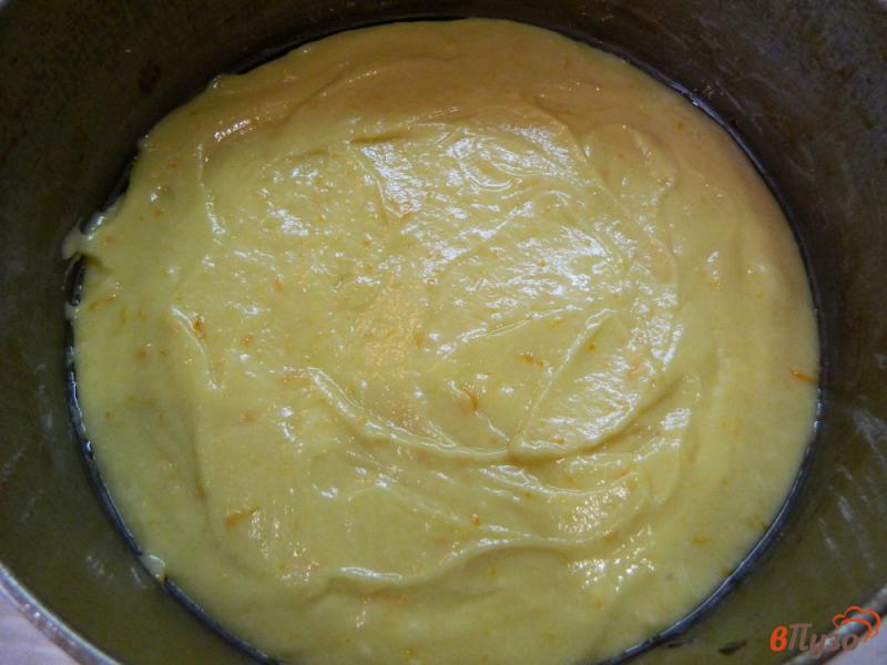 Фото приготовление рецепта: Постный пирог с клубничным конфитюром шаг №3