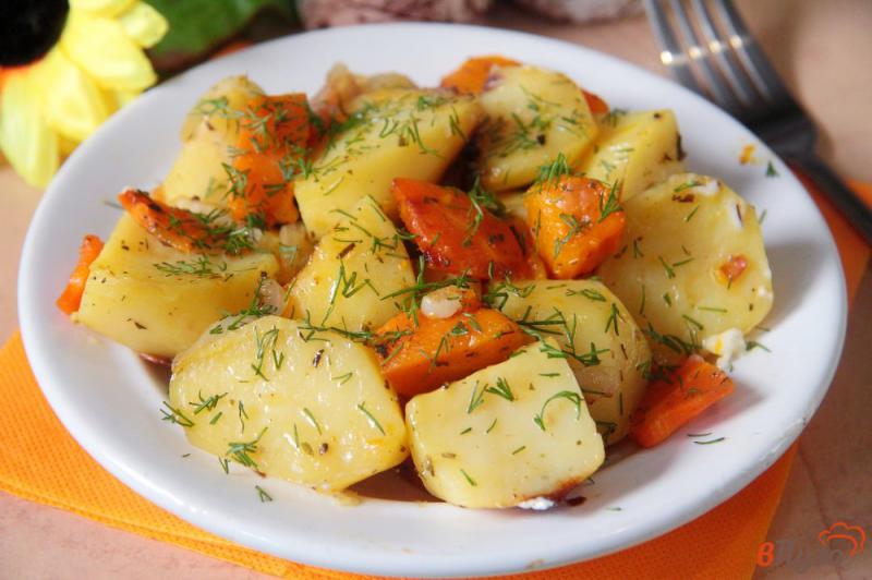 Фото приготовление рецепта: Картофель, запеченный в рукаве с тыквой шаг №7