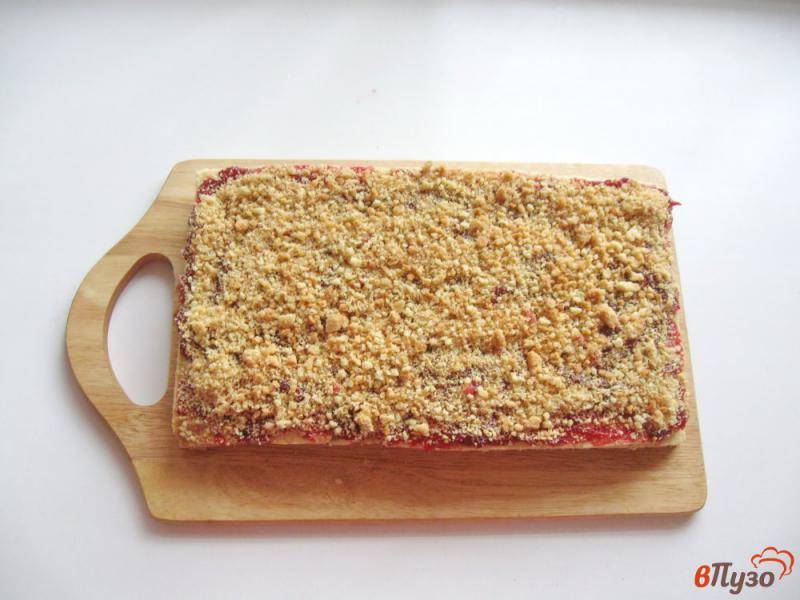 Фото приготовление рецепта: Песочное пирожное с джемом шаг №8
