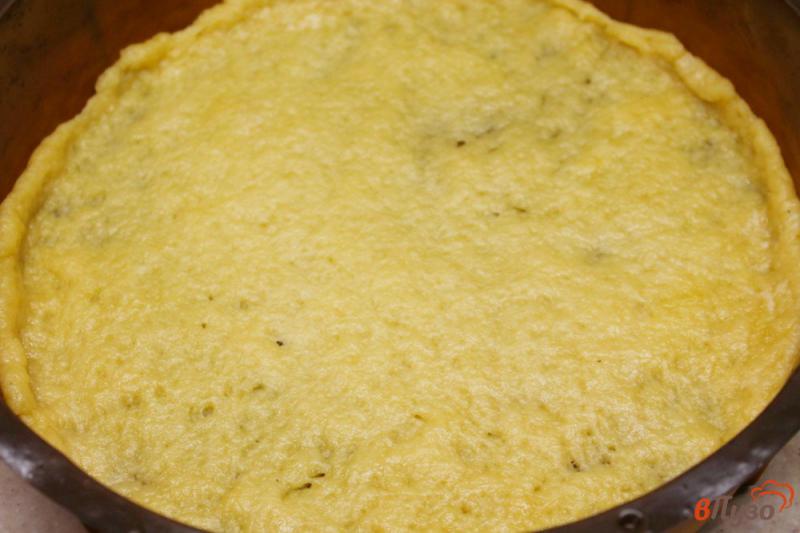 Фото приготовление рецепта: Пирог с яйцом, брынзой и зеленью шаг №3