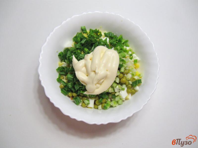 Фото приготовление рецепта: Салат из ветчины с помидором шаг №7