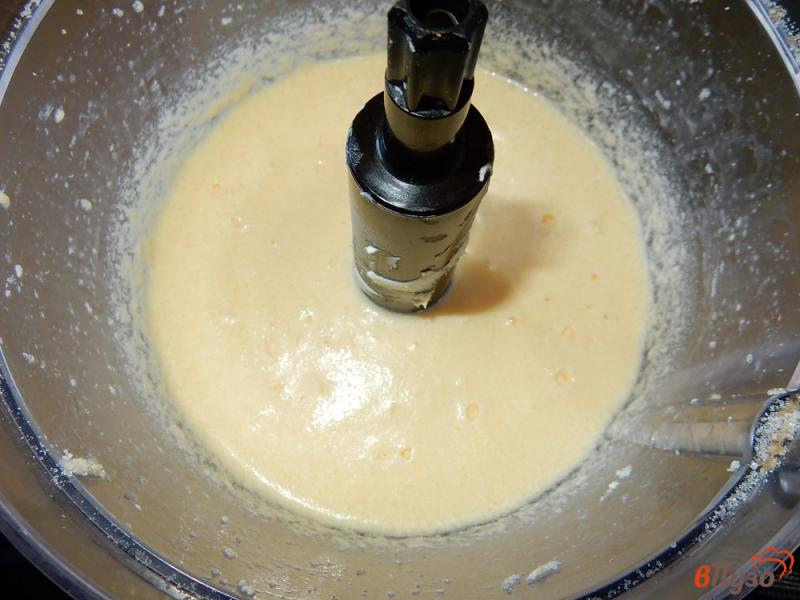 Фото приготовление рецепта: Хлебный пирог с изюмом шаг №6