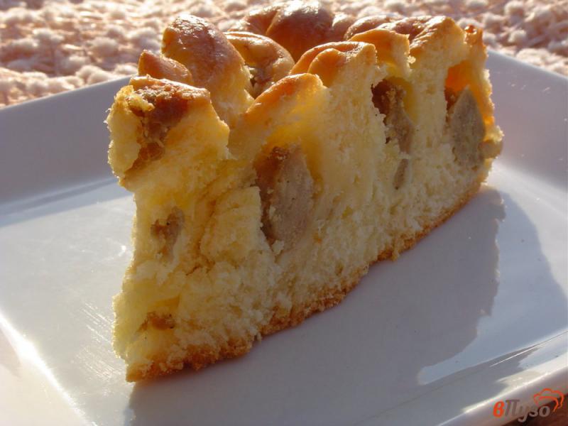 Фото приготовление рецепта: Дрожжевой пирог с мясом «Цветок» шаг №13