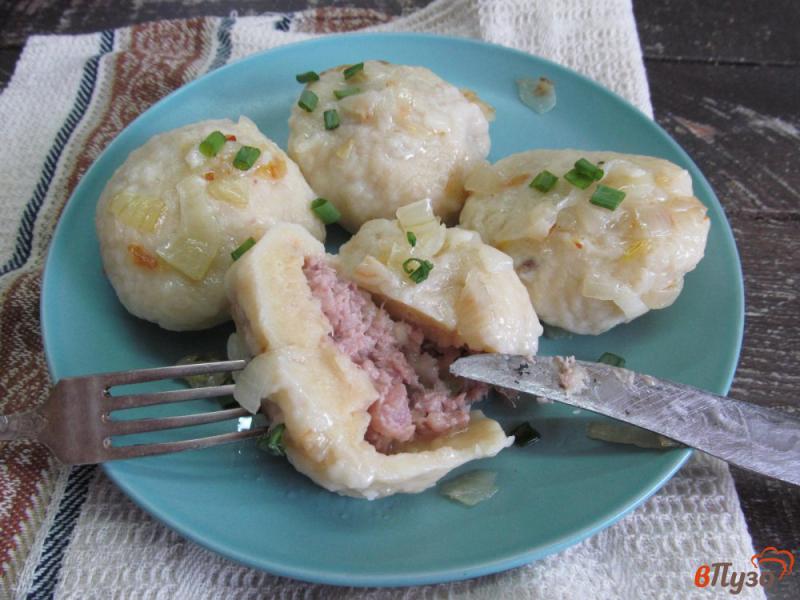 Фото приготовление рецепта: Картофельные галушки с мясным фаршем шаг №12