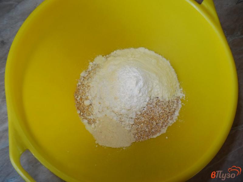 Фото приготовление рецепта: Хлеб из овсяных отрубей шаг №2