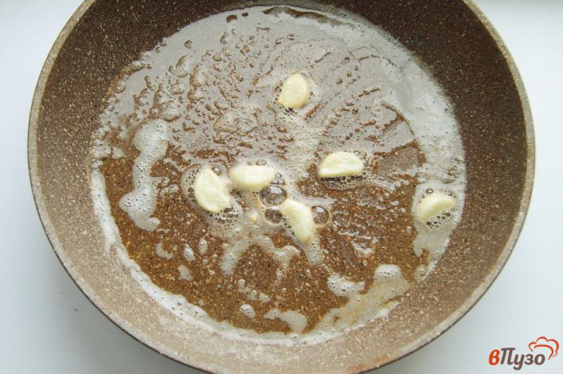 Фото приготовление рецепта: Макароны в сметанно-сырном соусе шаг №2