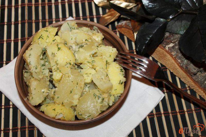 Фото приготовление рецепта: Картофель кусочками с твердым сыром, маслом и укропом шаг №5
