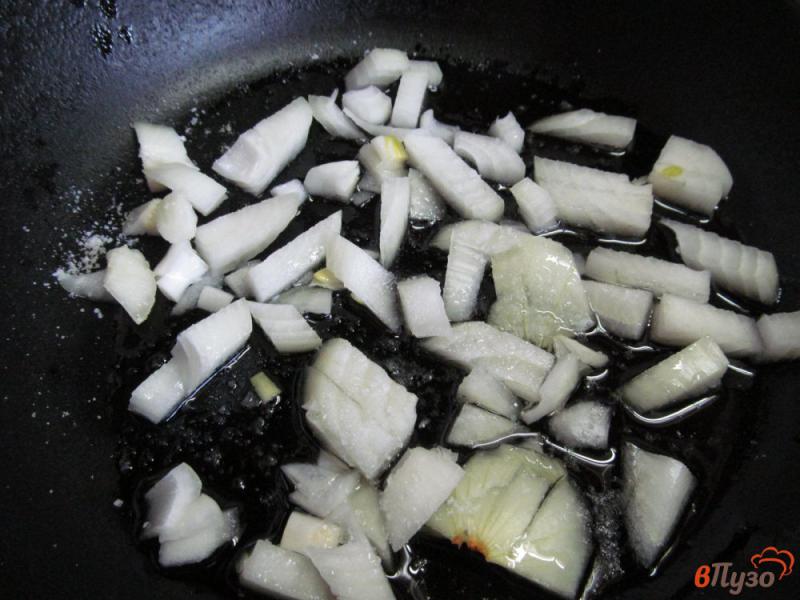 Фото приготовление рецепта: Каша «Артек» с грибами и печенью шаг №2