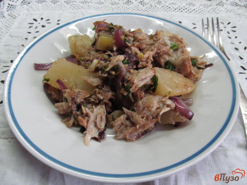 Фото приготовление рецепта: Жареный картофель с вареным мясом и фенхелем шаг №6