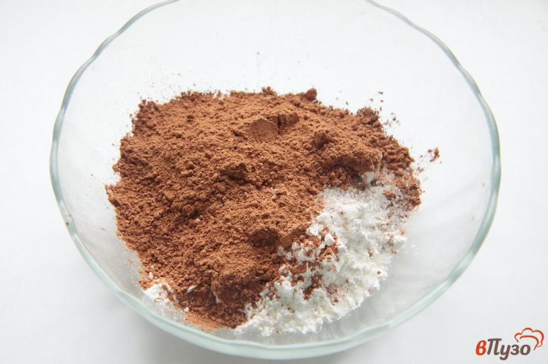 Фото приготовление рецепта: Шоколадный крем из какао в микроволновке шаг №1