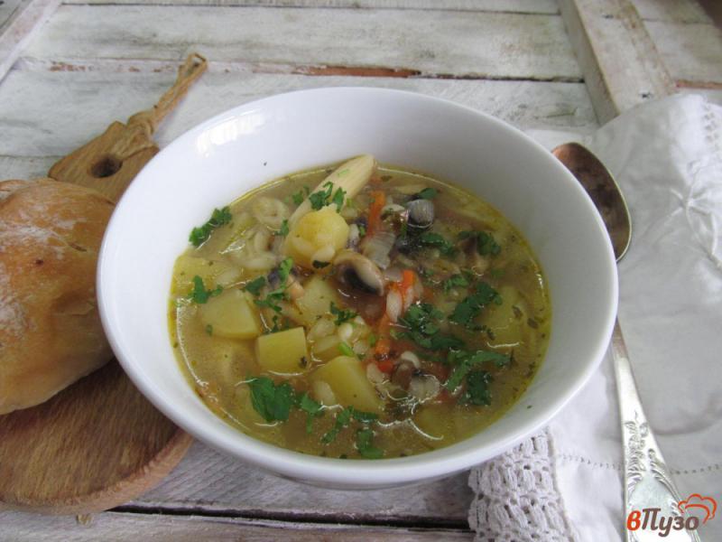 Фото приготовление рецепта: Суп с грибами и пастой орсо в мультиварке шаг №7