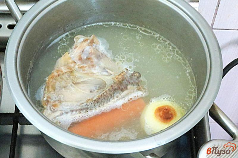 Фото приготовление рецепта: Заливное из курицы. шаг №4