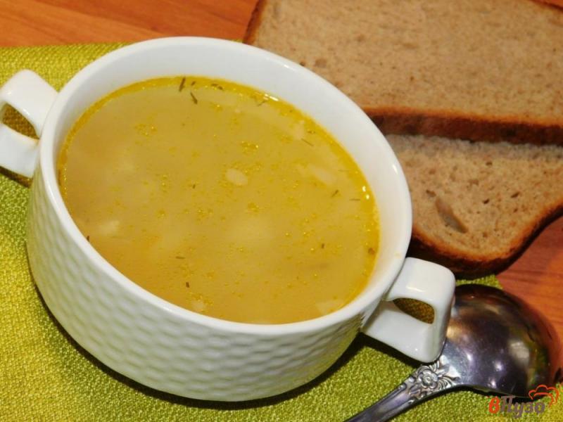 Фото приготовление рецепта: Куриный суп с фасолью шаг №5
