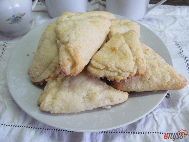 Фото приготовление рецепта: Творожное печенье «гусиные лапки» шаг №12