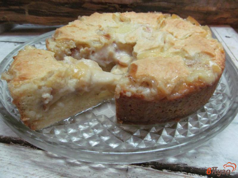 Фото приготовление рецепта: Яблочный пирог с кремом шаг №17