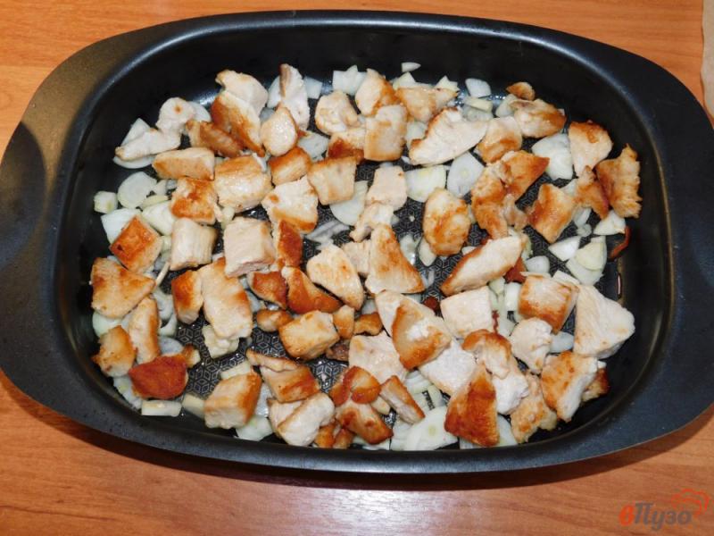 Фото приготовление рецепта: Картофель с грибами и свининой, запеченный в сливках шаг №1