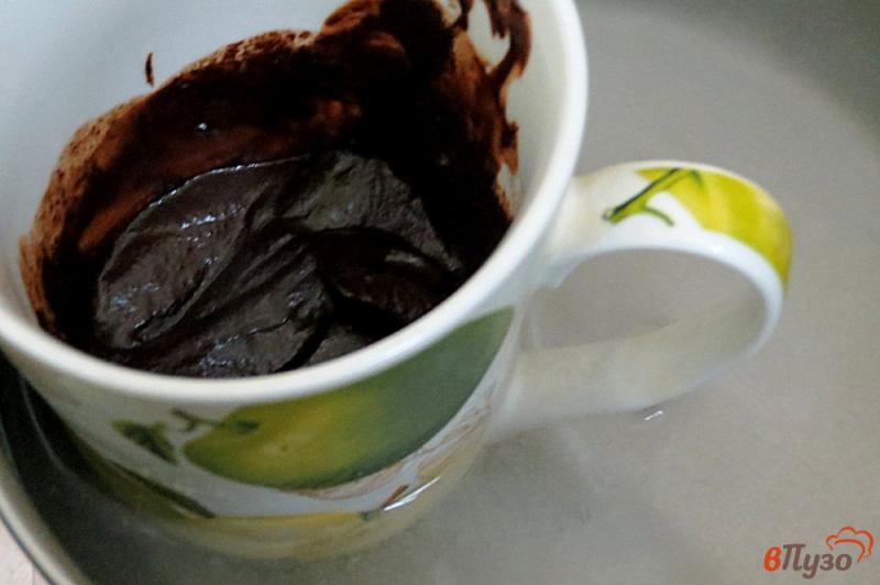 Фото приготовление рецепта: Горячий шоколад со сливками шаг №3