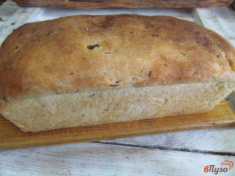Фото приготовление рецепта: Хлеб с цветной капустой и чесночными стрелками шаг №10