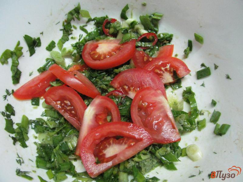 Фото приготовление рецепта: Салат из кабачка с помидором шаг №3