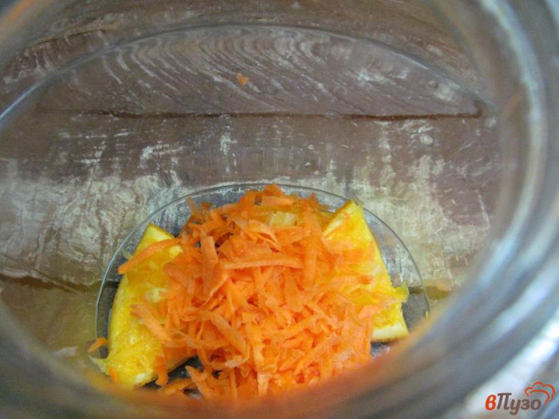 Фото приготовление рецепта: Напиток - чай из моркови с апельсином шаг №2