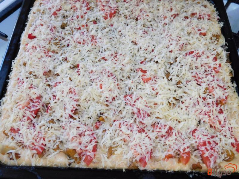 Фото приготовление рецепта: Пицца по-домашнему шаг №5