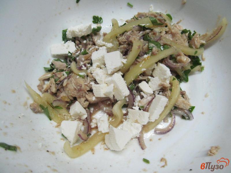 Фото приготовление рецепта: Салат с сухариками и курицей шаг №3