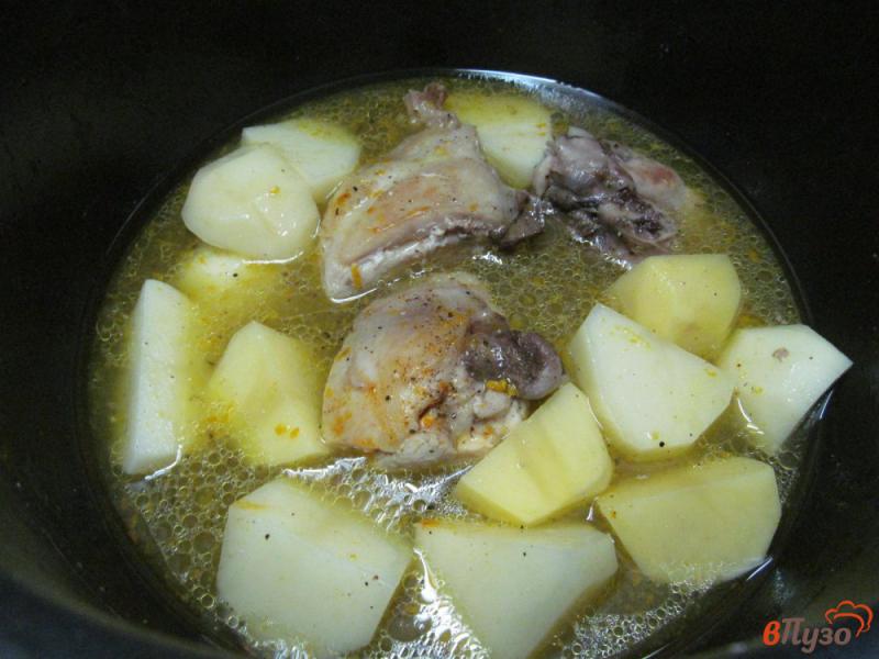 Фото приготовление рецепта: Буррида из курицы в мультиварке шаг №4