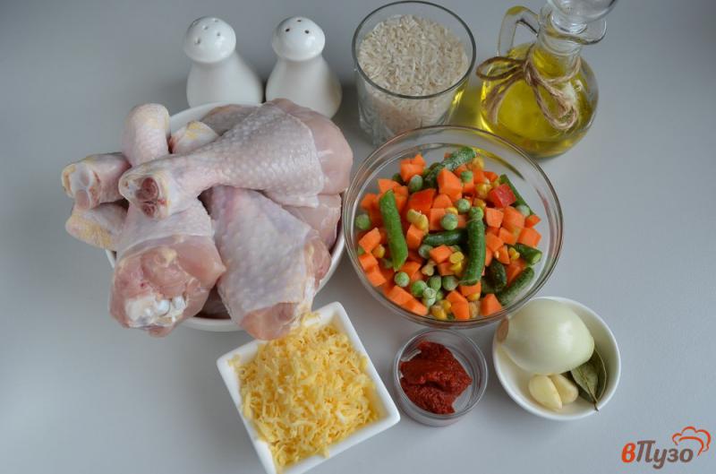 Фото приготовление рецепта: Куриные ножки, запеченные с рисом и овощами шаг №1