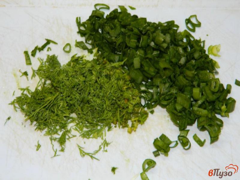 Фото приготовление рецепта: Салат с помидорами, кукурузой и зеленью шаг №1