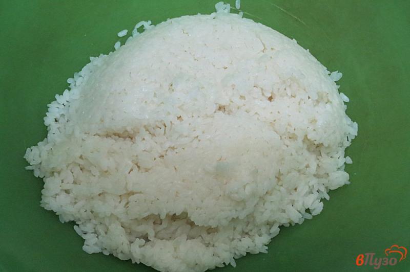 Фото приготовление рецепта: Кабачки фаршированные рисом и мясом шаг №4