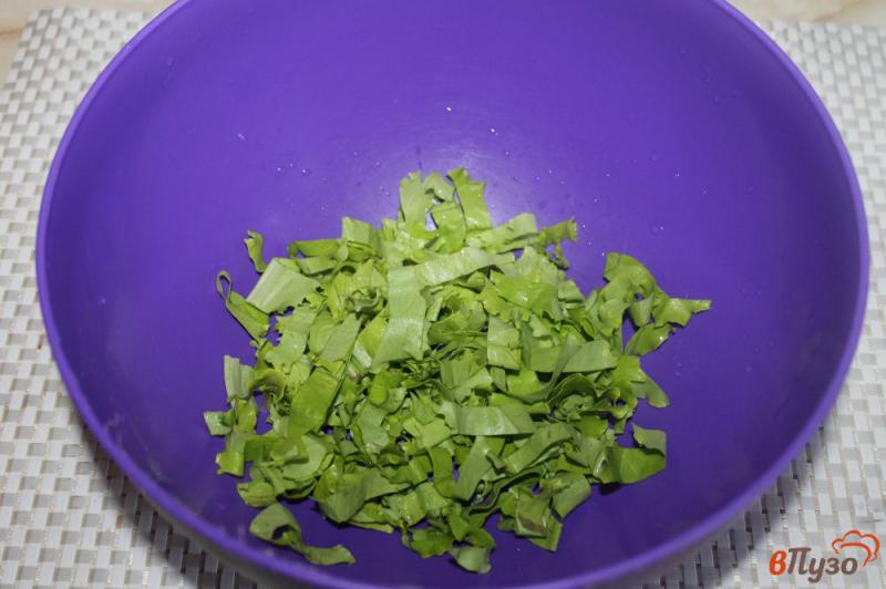 Фото приготовление рецепта: Теплый салат из кабачка шаг №4