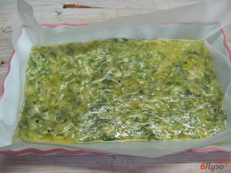 Фото приготовление рецепта: Рулет из кабачка с сыром и бужениной шаг №5