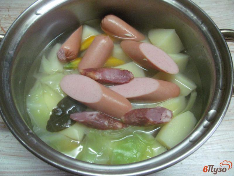 Фото приготовление рецепта: Овощи с сосисками по французски шаг №3