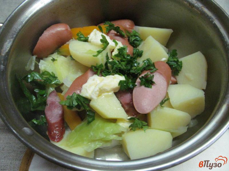Фото приготовление рецепта: Овощи с сосисками по французски шаг №4