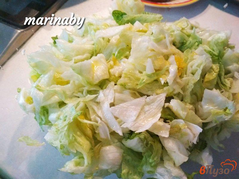 Фото приготовление рецепта: Овощной салат с медовой заправкой шаг №3