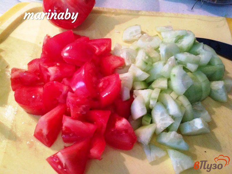 Фото приготовление рецепта: Овощной салат с куриным филе шаг №4