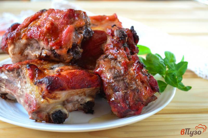 Фото приготовление рецепта: Свиные ребрышки с кетчупом в духовке шаг №4