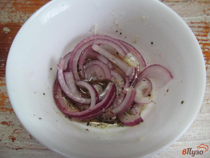Фото приготовление рецепта: Салат из восковой фасоли с огурцом шаг №6