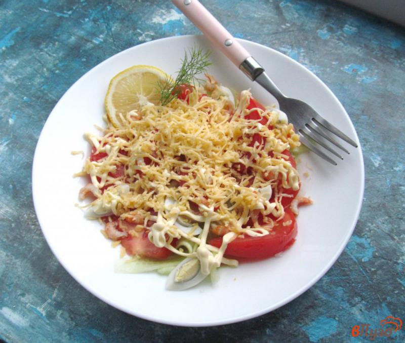 Фото приготовление рецепта: Салат с креветками и овощами шаг №6