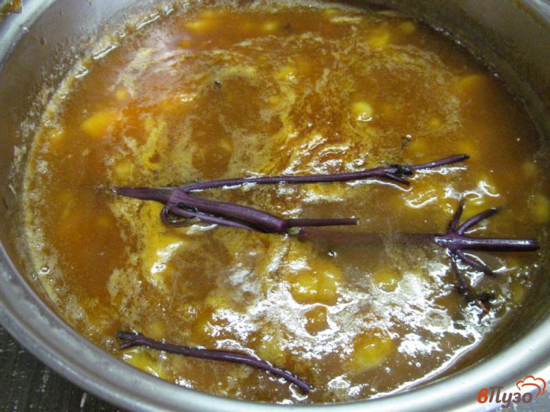 Фото приготовление рецепта: Варенье - пюре из алычи с бананом шаг №5