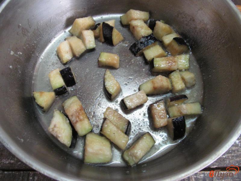 Фото приготовление рецепта: Суп из баклажана с овощами шаг №3