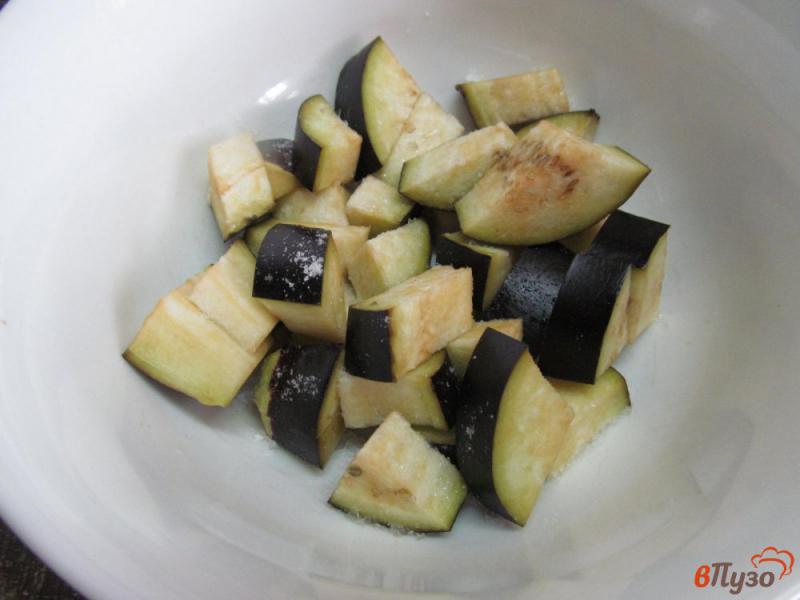 Фото приготовление рецепта: Суп из баклажана с овощами шаг №1