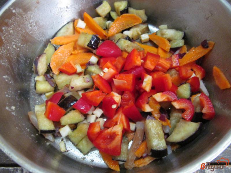 Фото приготовление рецепта: Суп из баклажана с овощами шаг №5