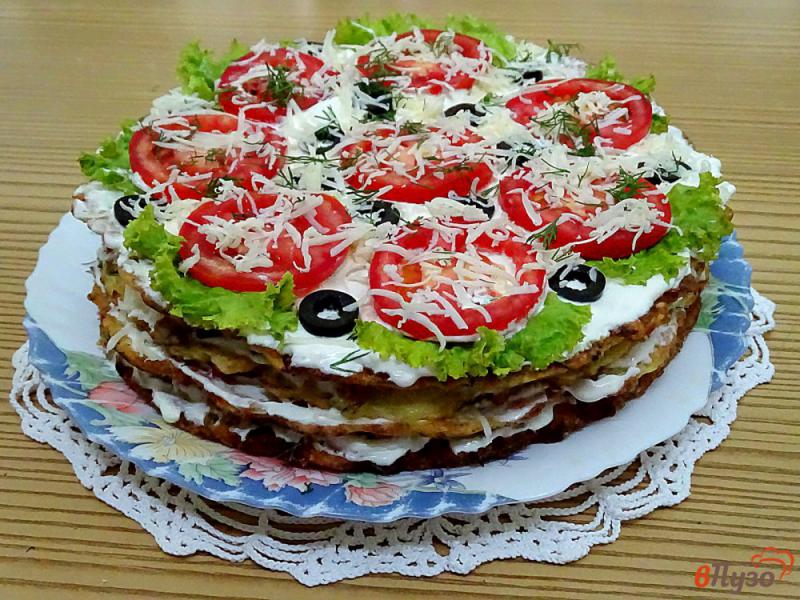 Фото приготовление рецепта: Торт кабачковый с грибами и помидорами шаг №18