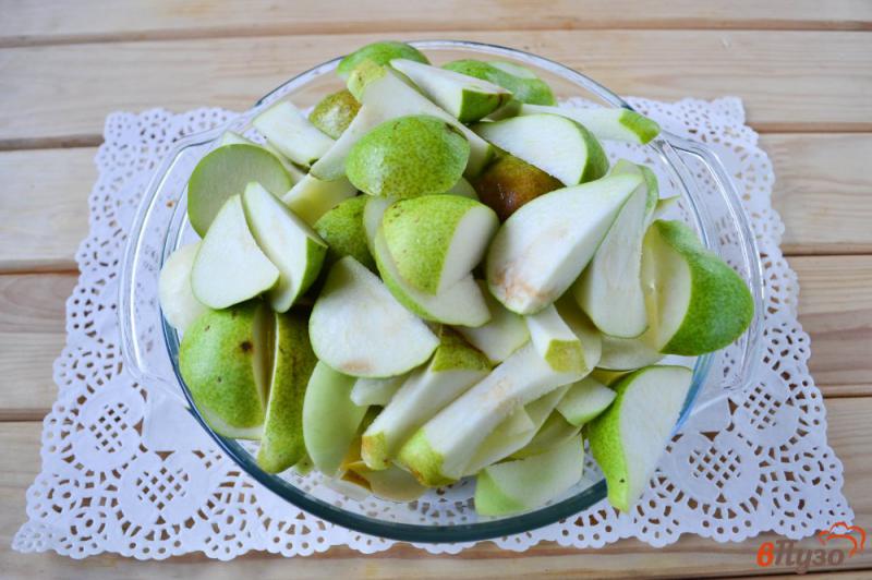 Фото приготовление рецепта: Компот из яблок и груш на зиму шаг №2