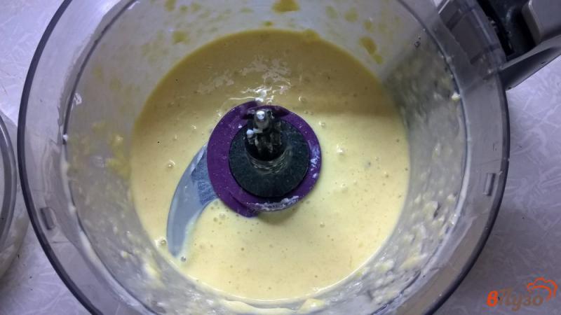 Фото приготовление рецепта: Манговый мусс с орео шаг №2