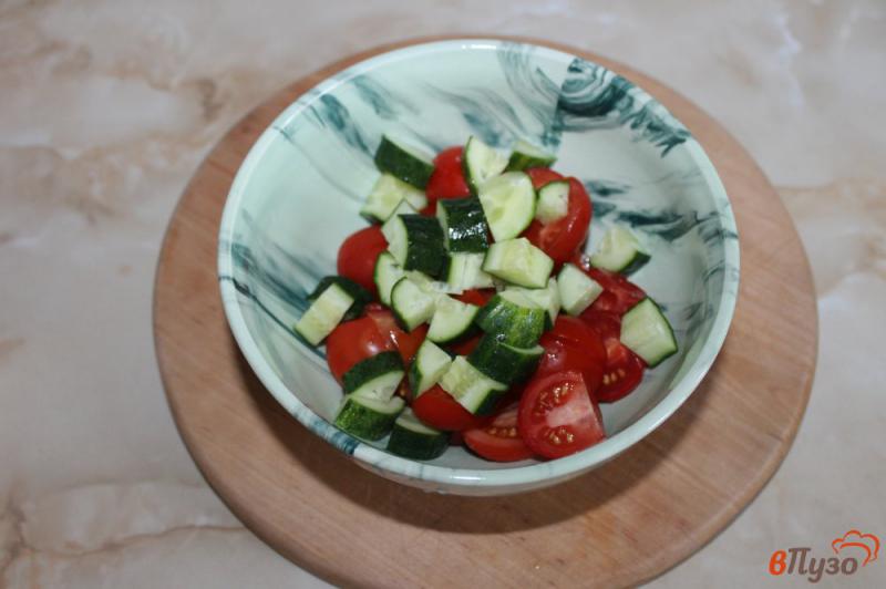 Фото приготовление рецепта: Овощной салат с медово - горчичным соусом шаг №2